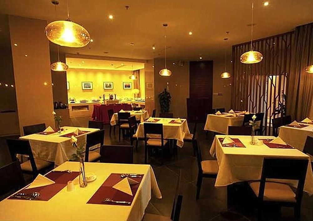 Heyi Hotel Hefei Changjiang Middle Road Kültér fotó